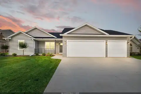 498 DEWBERRY Drive, FOND DU LAC, WI 54935