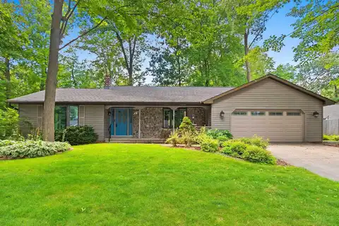 2096 CANDLE Way, GREEN BAY, WI 54304