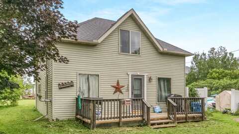 300 E Chetac Avenue, Birchwood, WI 54817