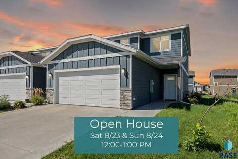 4606 E Whisper Ridge Pl, Sioux Falls, SD 57108