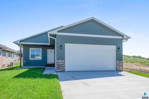 6100 N Seubert Ave, Sioux Falls, SD 57104