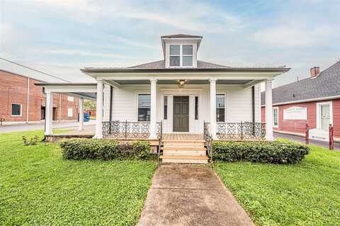 301 N College Street, Franklin, KY 42134