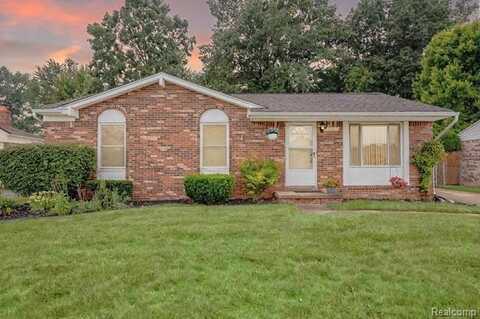 41381 Clayton Street, Clinton Township, MI 48038