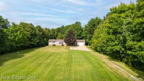 72021 Romeo Plank Road, Armada, MI 48005