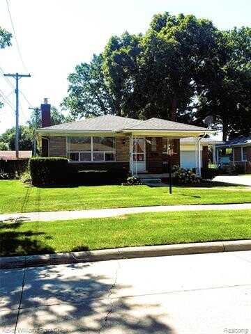 21312 Raymond Street, Saint Clair Shores, MI 48082