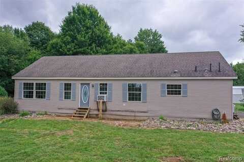 2302 Stiles Road, Brown City, MI 48416