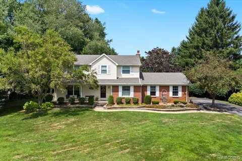 9209 Placid Way, Howell, MI 48843