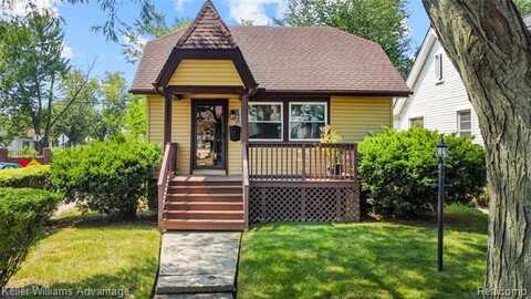 1449 Wayburn Street, Grosse Pointe Park, MI 48230