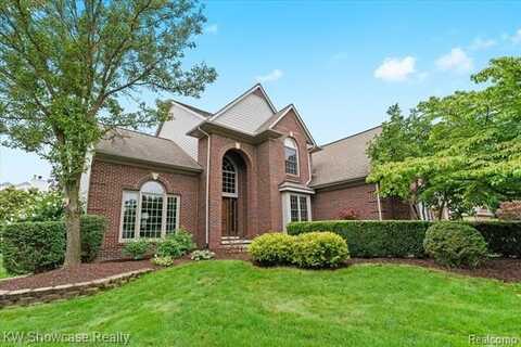 45776 Bristol Circle, Novi, MI 48377