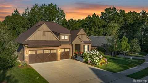 6511 Legacy Woods Trail, West Bloomfield, MI 48322