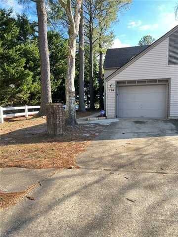 714 Chaseway Street, Virginia Beach, VA 23452