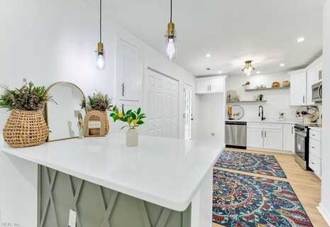 202 Jefferys Drive, Newport News, VA 23601