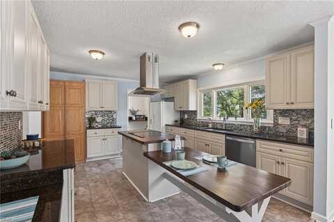 1237 Poquoson Avenue, Poquoson, VA 23662