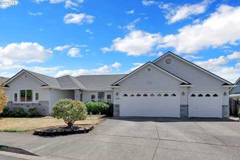 1246 MONTECELLO DR, Eugene, OR 97404