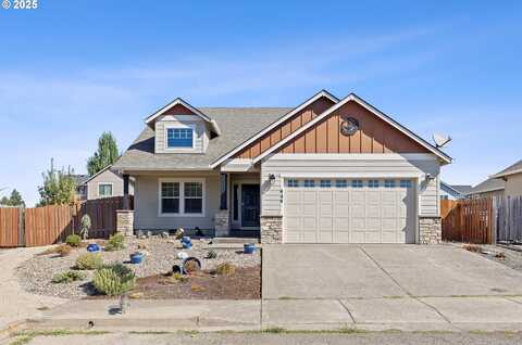640 E BUTTERCUP ST, Yamhill, OR 97148