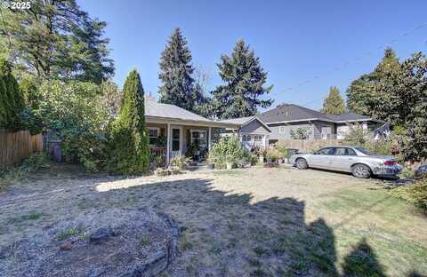 2618 E 27TH ST, Vancouver, WA 98661