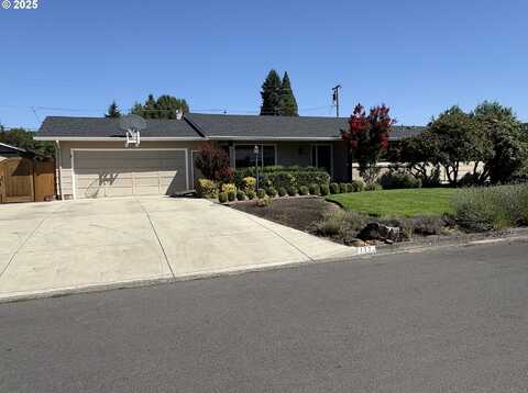 177 E ANCHOR AVE, Eugene, OR 97404