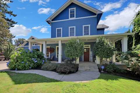 320 E BEACON DR, Eugene, OR 97404
