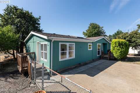 615 S 9TH ST, Saint Helens, OR 97051