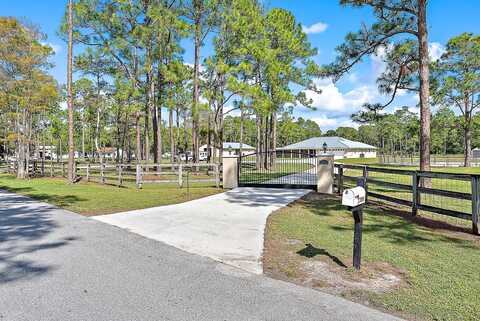 13006 Arrowwood Drive, Palm Beach Gardens, FL 33418