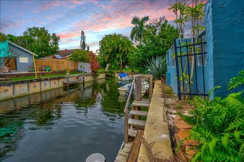 1885 NW 9th Street, Delray Beach, FL 33445
