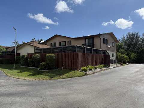 4296 S Landar Drive, Lake Worth, FL 33463