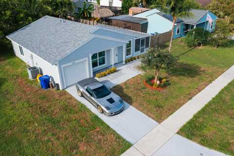 10651 Misty Lane, Royal Palm Beach, FL 33411