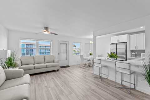 530 Horizons E, Boynton Beach, FL 33435