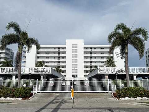 401 Lake Shore Drive, Lake Park, FL 33403