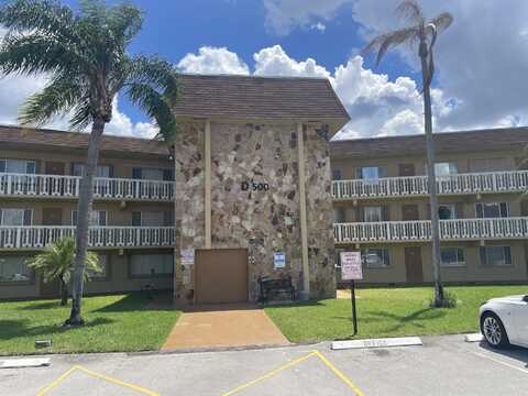 500 Village Green Circle W, Palm Springs, FL 33461