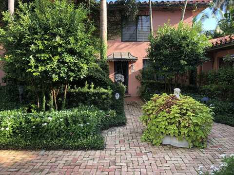 226 Chilean Avenue, Palm Beach, FL 33480