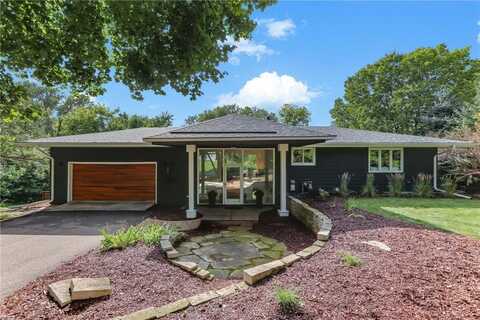 323 Burntside Drive, Golden Valley, MN 55422