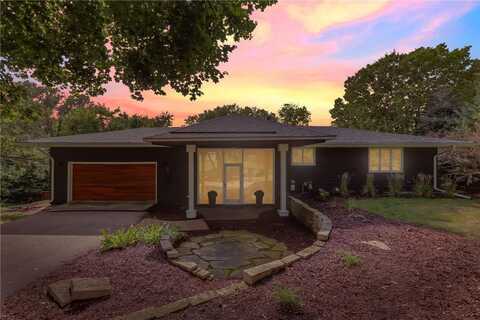 323 Burntside Drive, Golden Valley, MN 55422