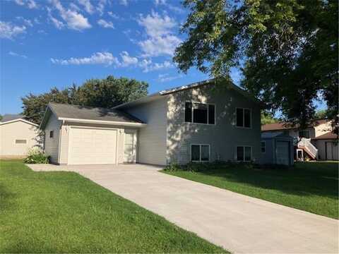 417 SE 12th Street SE, Waseca, MN 56093