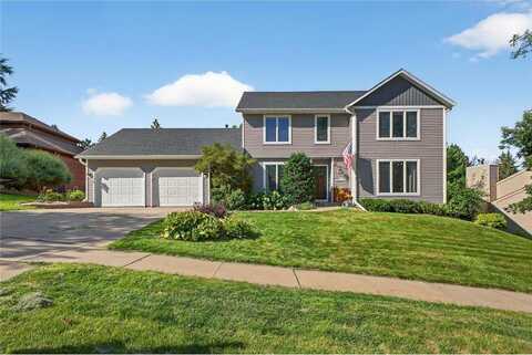 2001 Folwell Drive SW, Rochester, MN 55902
