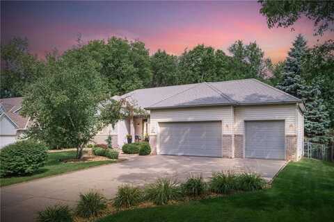 95 Woodridge Lane, Lino Lakes, MN 55014