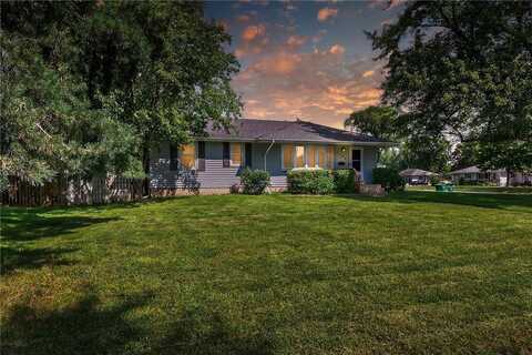 6400 Bethia Lane, Brooklyn Park, MN 55428