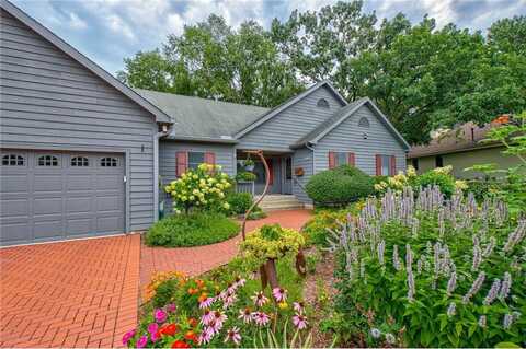 855 Eagle Ridge Lane, Stillwater, MN 55082