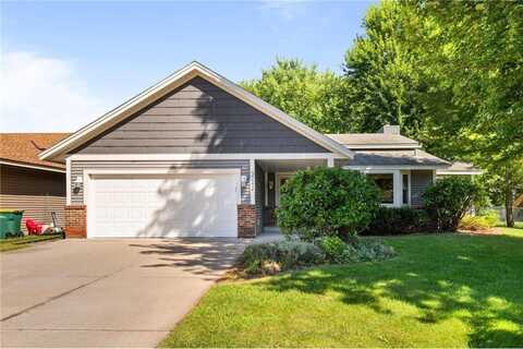 3242 Libby Lane, Vadnais Heights, MN 55127