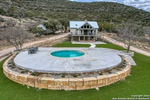254 N. Fork Bonner Rd, Leakey, TX 78873