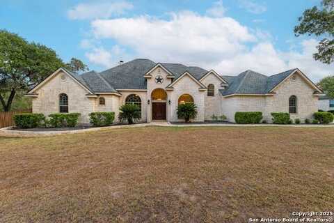 140 Legacy Trail Dr, La Vernia, TX 78121