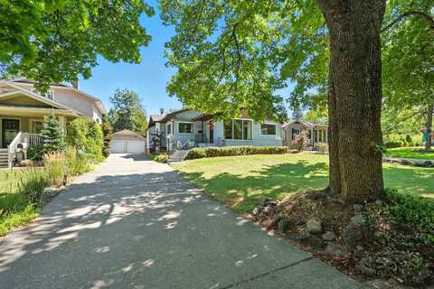 2923 S Manito Blvd, Spokane, WA 99203