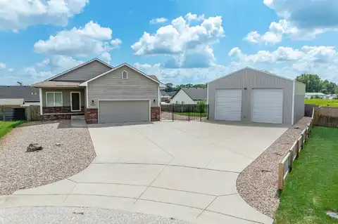 5002 S Osage Cir, Wichita, KS 67217