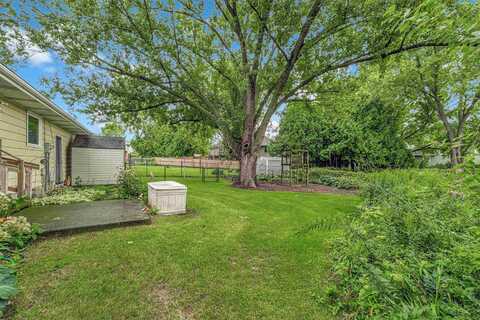 6504 SCHNEIDER Place, Mc Farland, WI 53558