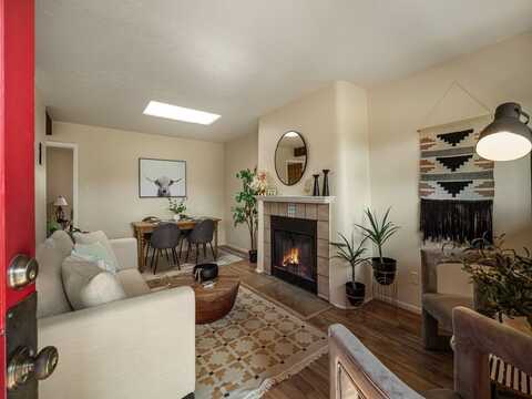 215 Alto unit: D, Santa Fe, NM 87501