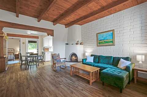 2804 Vereda de Pueblo, Santa Fe, NM 87507
