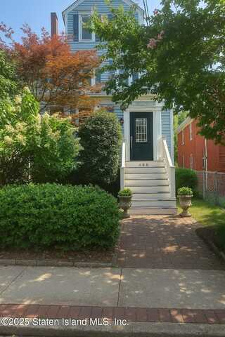 486 Henderson Avenue, Staten Island, NY 10310