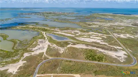 602-698 Cape Velero Drive, Rockport, TX 78382