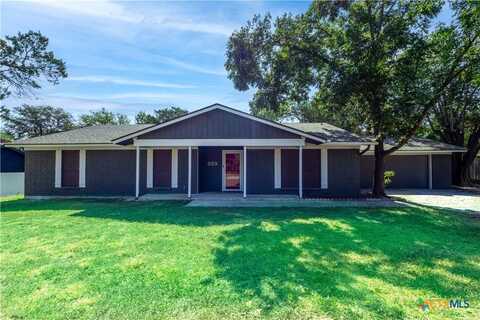 889 Nola Ruth Boulevard, Harker Heights, TX 76548
