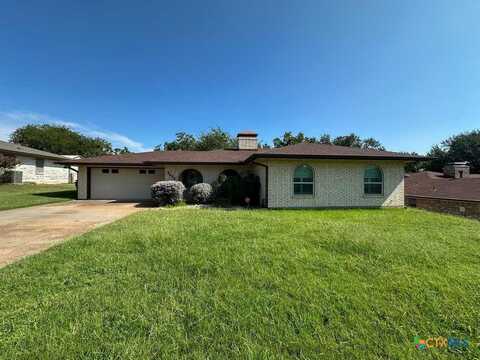 2525 Lowrey Drive, Gatesville, TX 76528